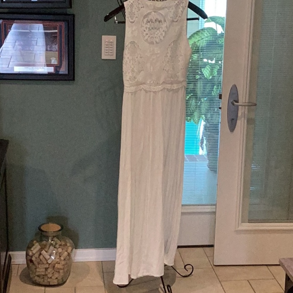 Dress - Picture 2 of 6